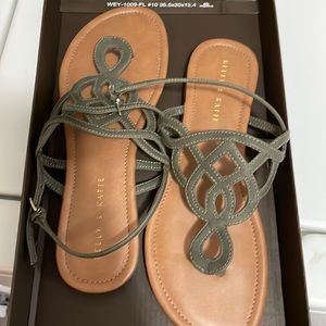 Kelly & Katie stylish women’s sandals in size 10